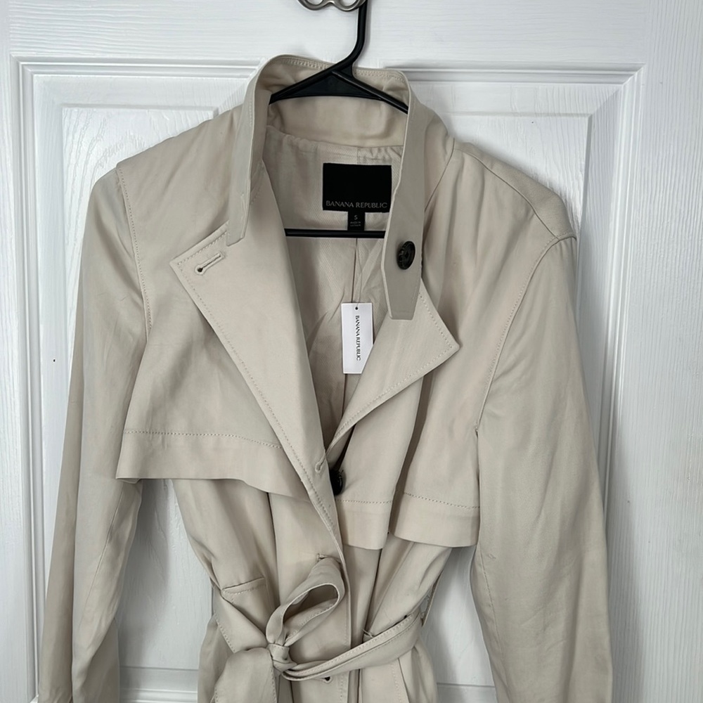 COPY - Banana Republic Soft Trench Coat (Size S). New with tags!